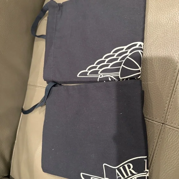 Dior Jordan 1’s - Picture 11 of 15